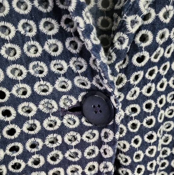 Chico’s Tonga Eyelet Summer Blazer Jacket - Picture 2 of 9